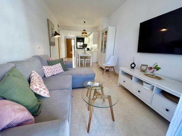 Gatu El Arrecife - Apartamento A 2 Minutos De La Playa En El Puerto De Santamaria , Preferente Mayores De 25 Anos Y Familias Ел Пуерто де Санта Мария Екстериор снимка