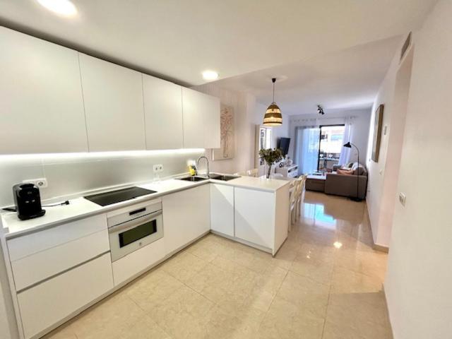 Gatu El Arrecife - Apartamento A 2 Minutos De La Playa En El Puerto De Santamaria , Preferente Mayores De 25 Anos Y Familias Ел Пуерто де Санта Мария Екстериор снимка